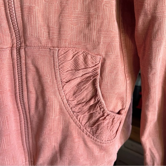 CMC Color Me Cotton Stylish Peach Jacket with Hood Crosshatch Design - Picture 10 of 13